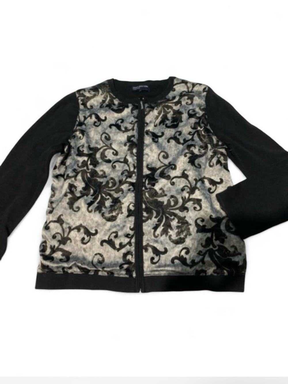 Jones New York Black and Gray Patterned Sweater